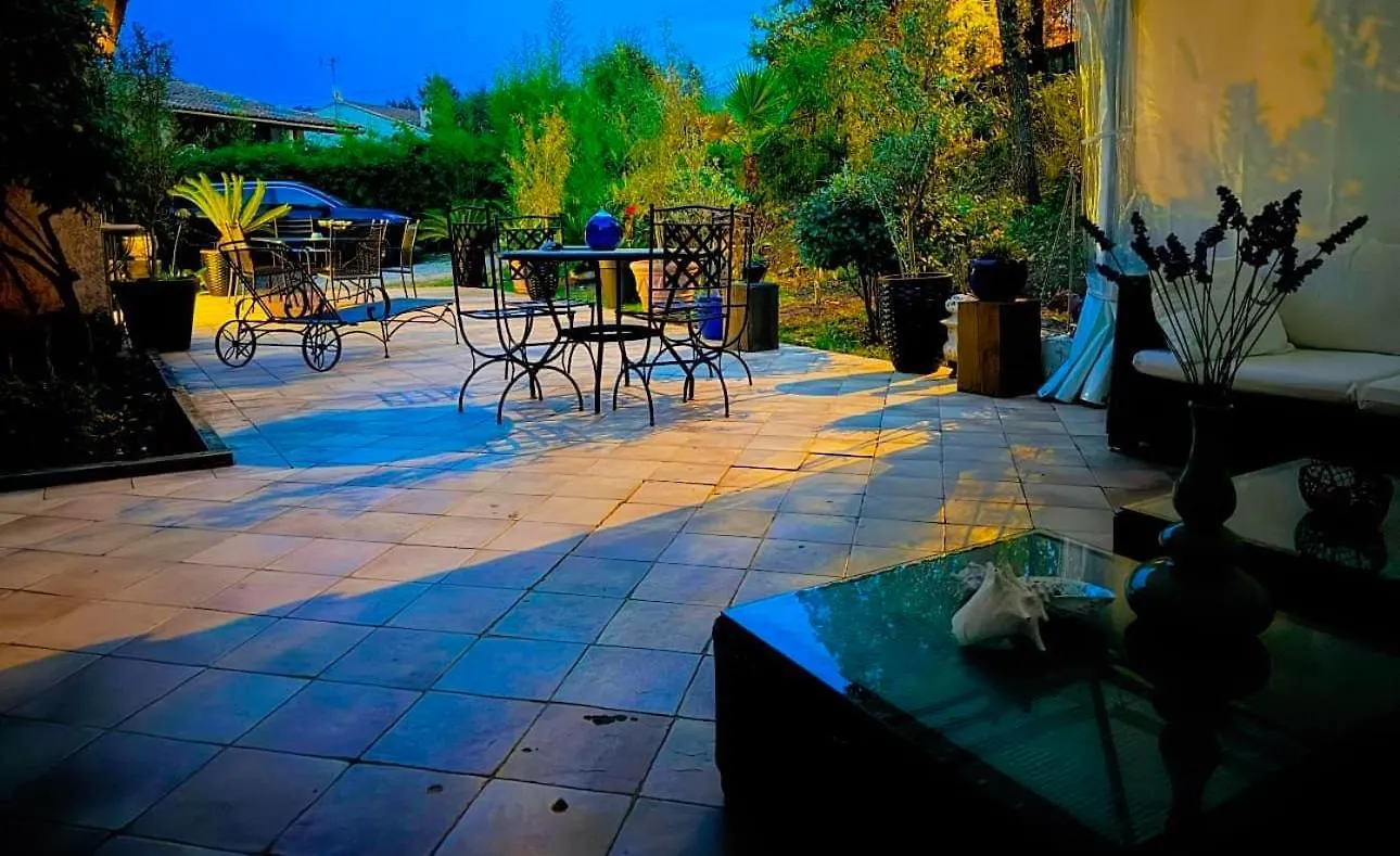 Le Mas Saint Jean Les Mayons Holiday home